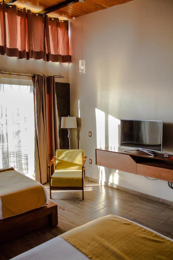 Hotel Rancho Tabachines Zitacuaro Luaran gambar