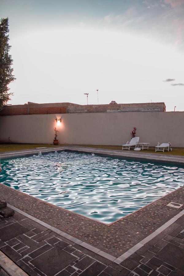 Hotel Rancho Tabachines Zitacuaro Luaran gambar