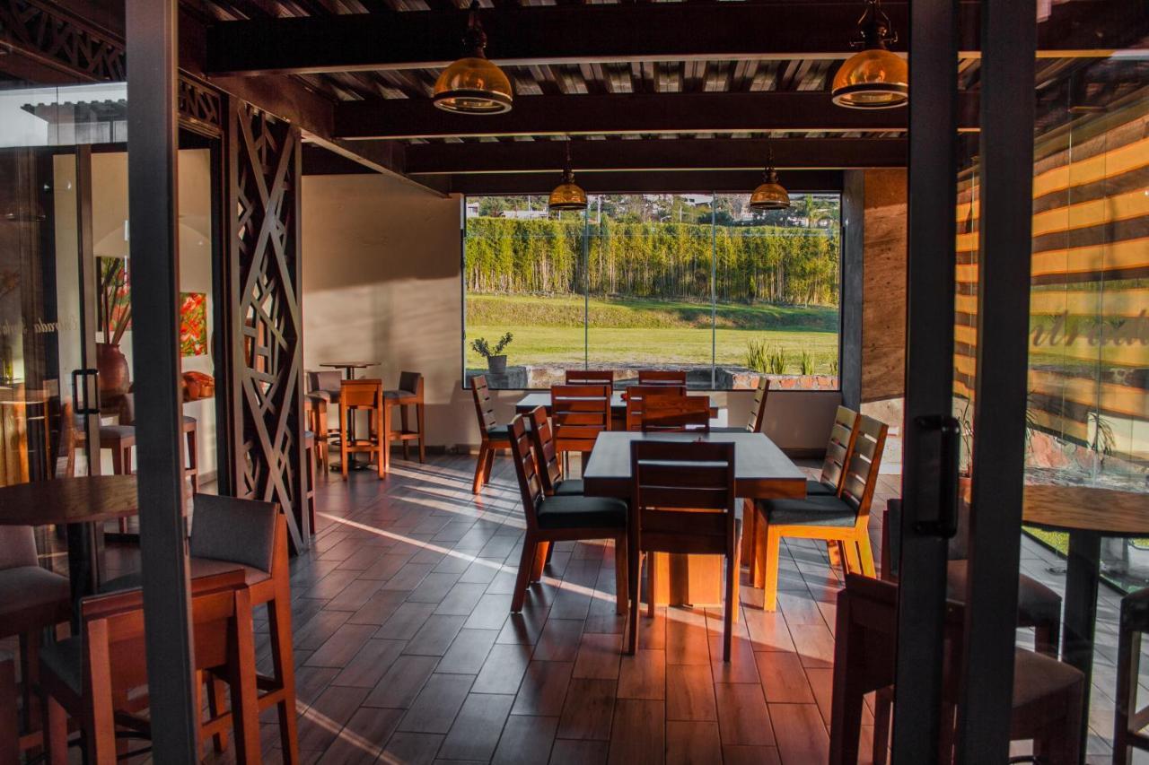 Hotel Rancho Tabachines Zitacuaro Luaran gambar