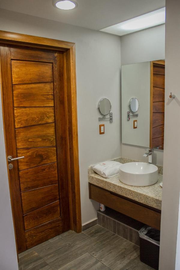 Hotel Rancho Tabachines Zitacuaro Luaran gambar